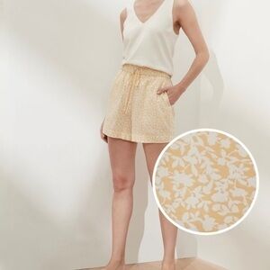 Banana Republic High Rise Drapey Paperbag Pull-On Short - 4 inch inseam